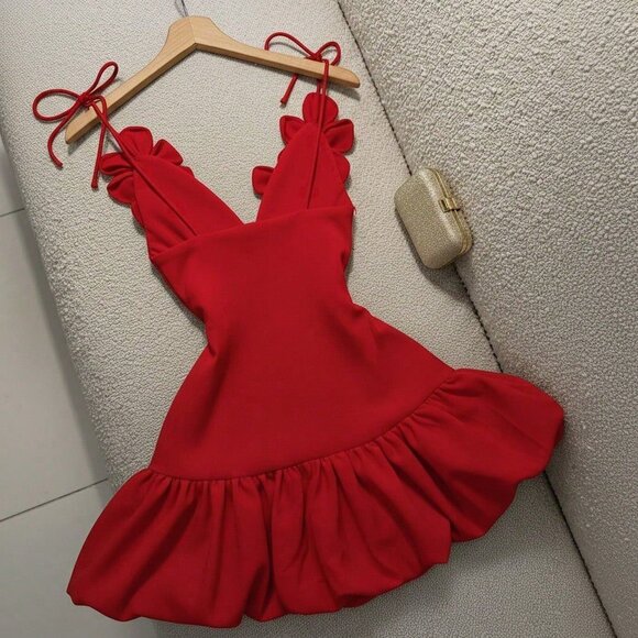 Red Casual Women's Deep V-Neck Floral Party Dress - Picture 2 of 2